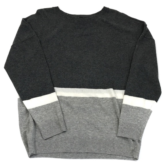 INC International Concepts Sweaters - CCO 💥 INC Grey LS Coloblock Crewneck Wool sweater